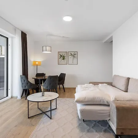 Maria Blick - Design Am Woerthersee Apartman *