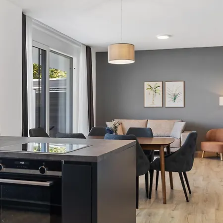 Maria Blick - Design Am Woerthersee Apartman *